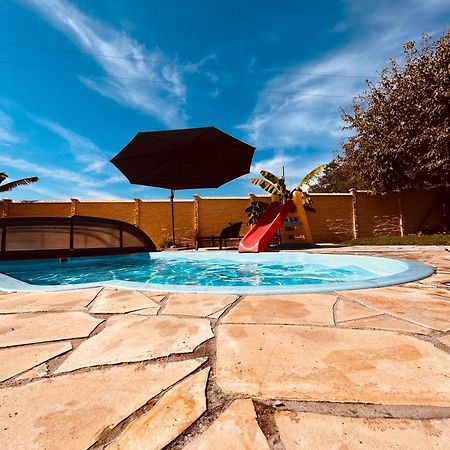 Pool, Sauna Und Blick Ins Gruene Wittenberg Luaran gambar